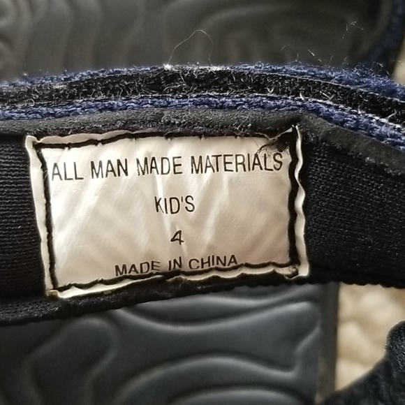 4 Rafters Sandals - Picture 4 of 6